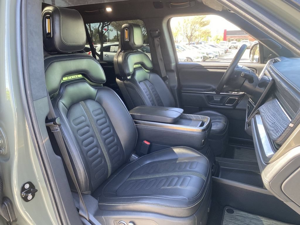 Used 2022 Rivian R1S Launch Edition AWD/4WD image 9
