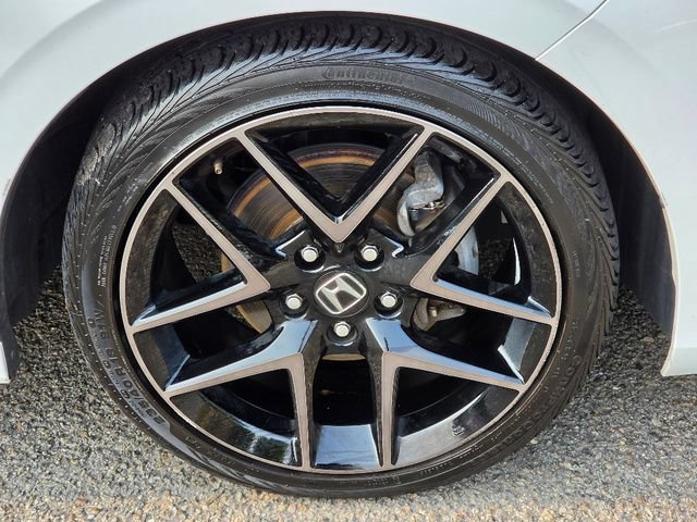 Used 2024 Honda Civic Sport Touring image 9