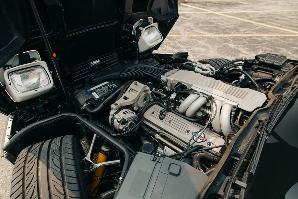 Used 1990 Chevrolet Corvette Convertible image 30
