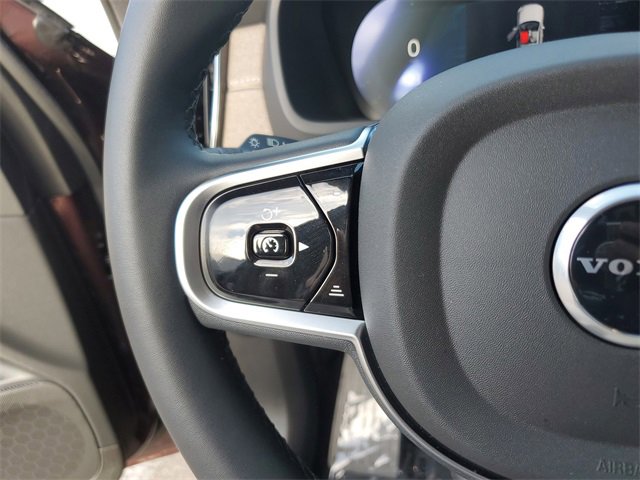 Used 2025 Volvo XC90 B6 Ultra w/ Protection Package Premier image 27