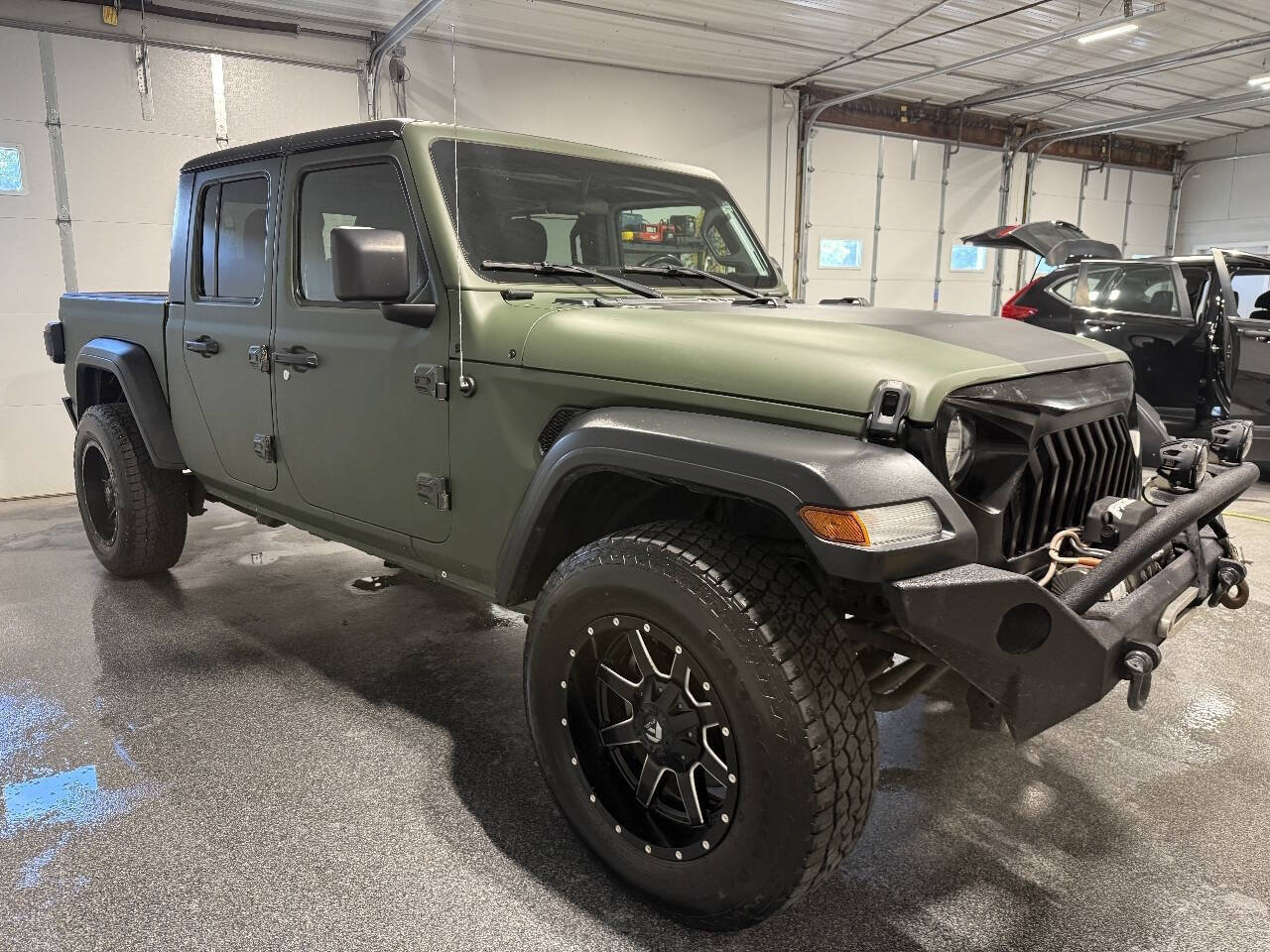 Used 2020 Jeep Gladiator Sport w/ Quick Order Package 24S AWD/4WD image 5