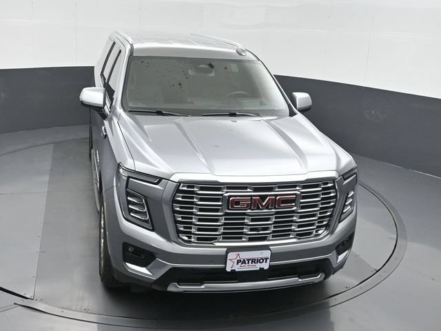 Used 2025 GMC Yukon XL Denali AWD/4WD image 40