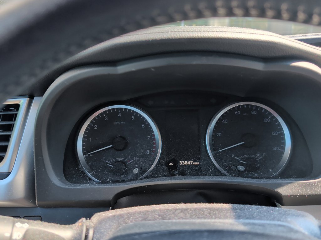 Used 2019 Toyota Highlander Plus FWD image 19