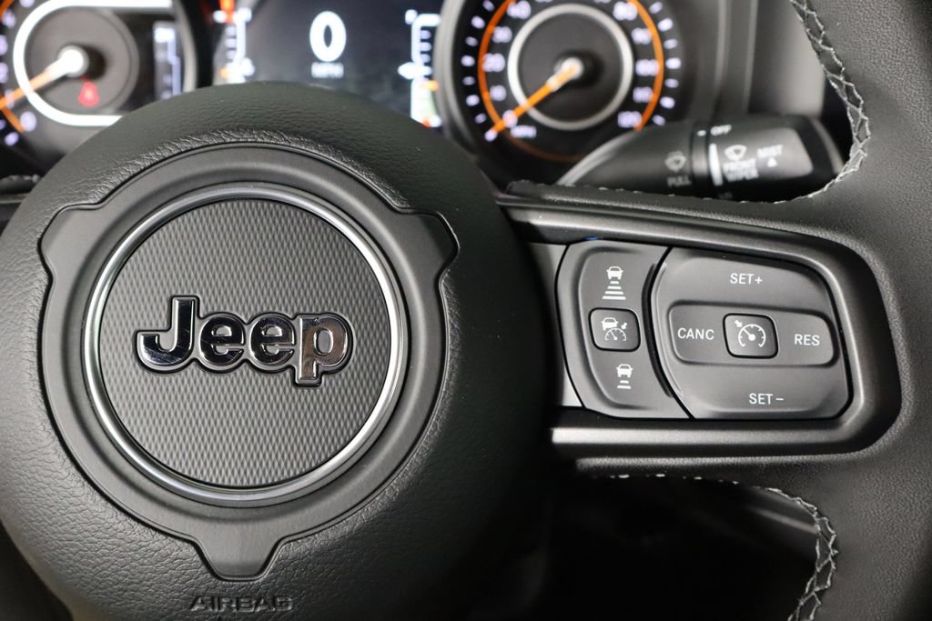 New 2026 Jeep Wrangler Unlimited Rubicon AWD/4WD image 10