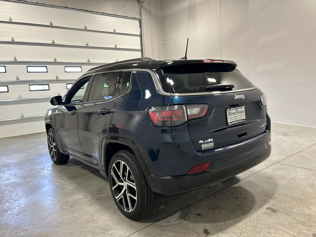 Used 2024 Jeep Compass Limited w/ Elite Group AWD/4WD image 8