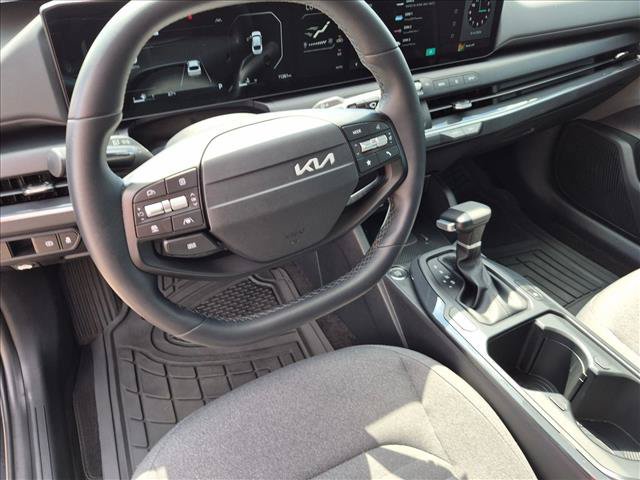 Used 2025 Kia K4 EX FWD image 10