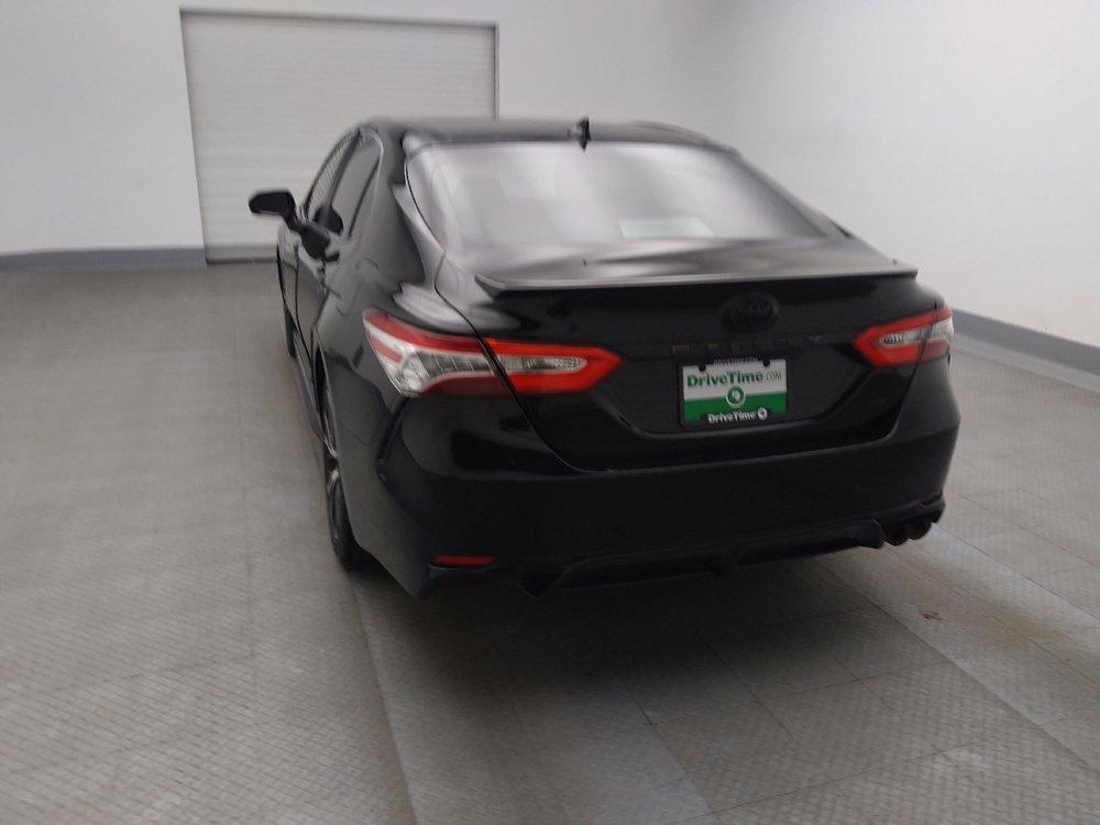 Used 2020 Toyota Camry SE image 6