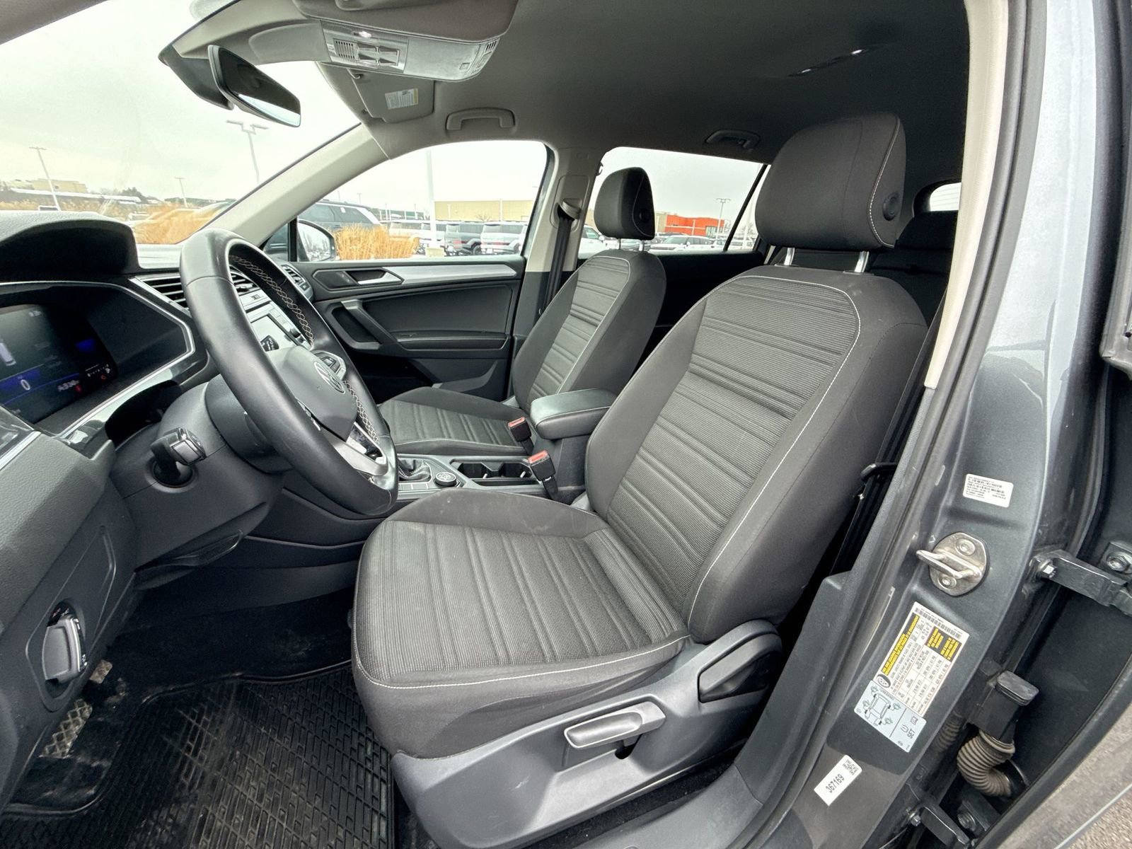 Used 2022 Volkswagen Tiguan S image 13