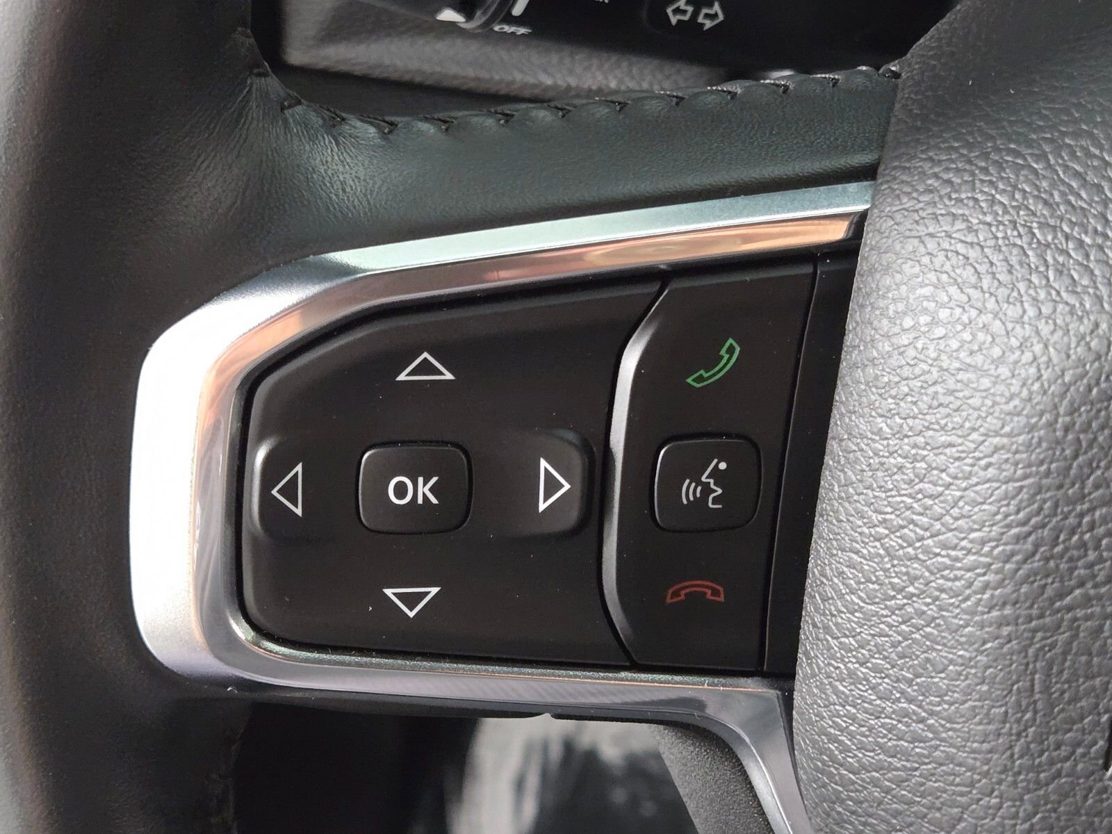 Used 2024 RAM 1500 Laramie image 22