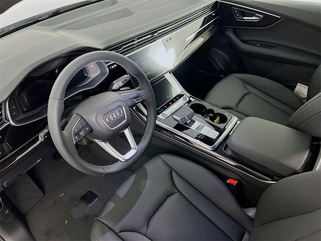 New 2026 Audi Q7 2.0T Premium Plus w/ Premium Plus Package AWD/4WD image 9