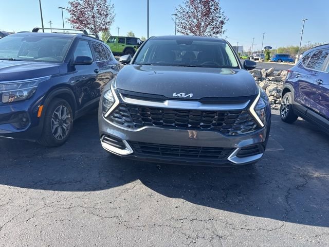 Certified 2023 Kia Sportage EX FWD image 4