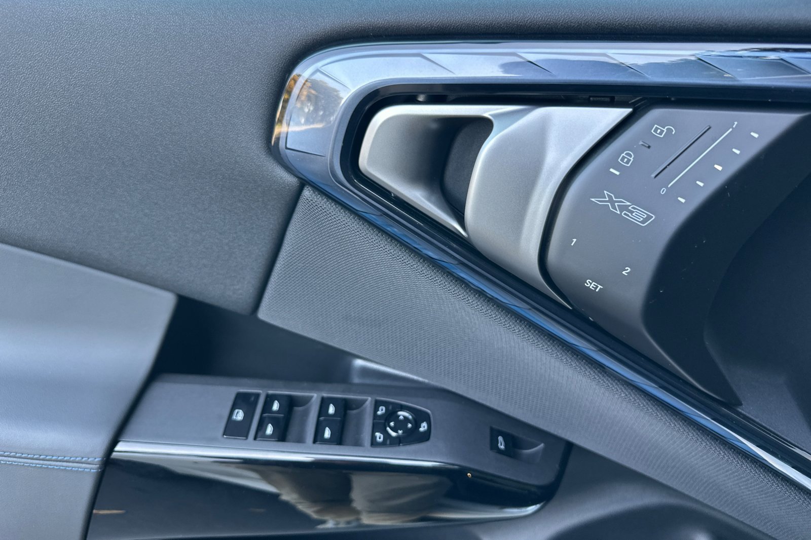 New 2026 BMW X3 M50 w/ Premium Package image 8