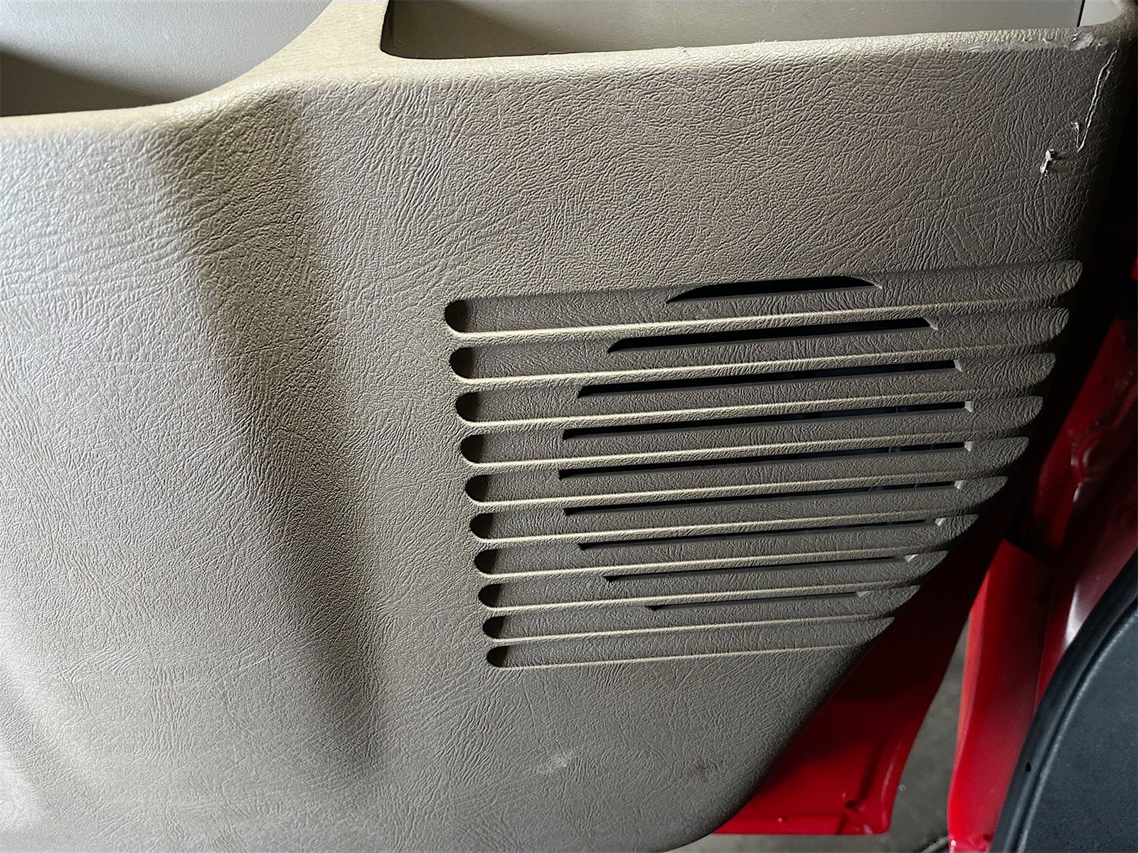 Used 2024 Chevrolet Express 2500 w/ Communications Package image 18