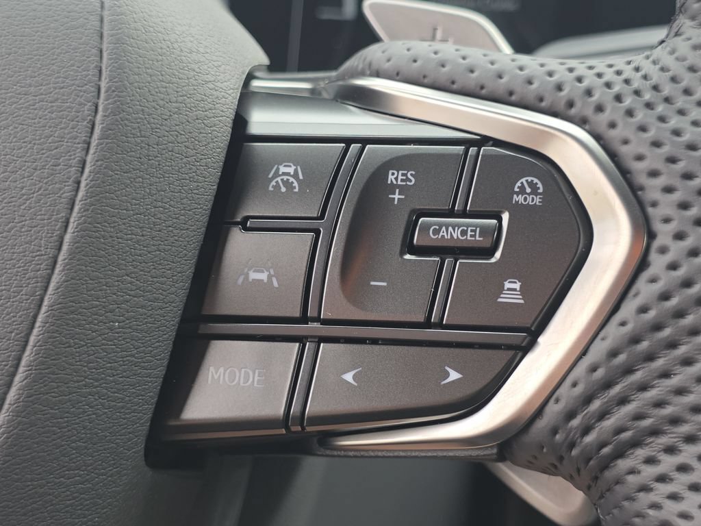New 2026 Lexus TX 500h AWD image 28