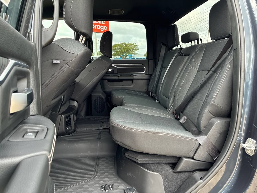 New 2026 RAM 2500 Big Horn AWD/4WD image 25