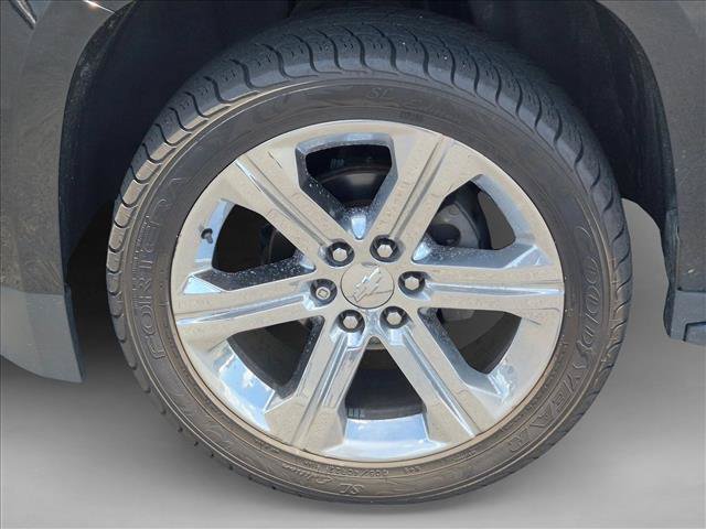Used 2017 Chevrolet Suburban LS AWD/4WD image 10