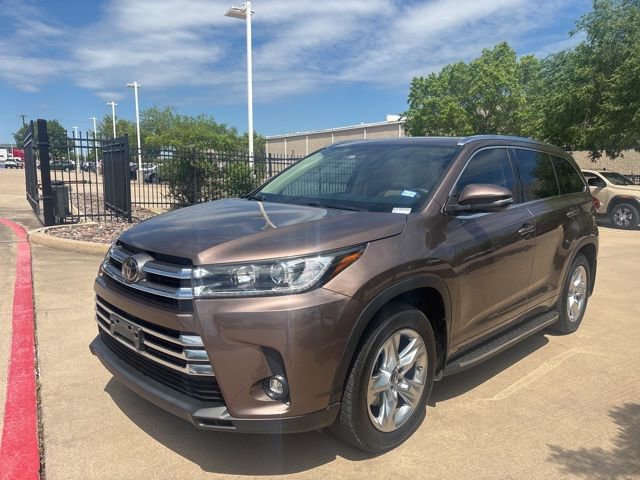 Used 2019 Toyota Highlander Limited image 1