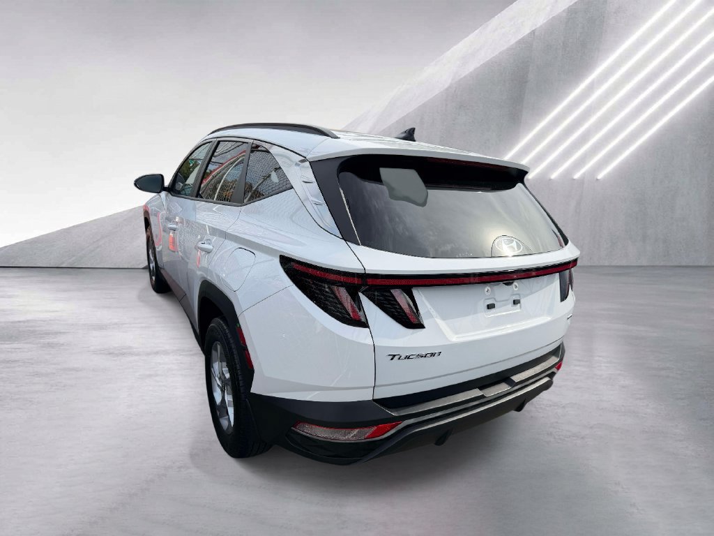 Certified 2023 Hyundai Tucson SEL AWD/4WD image 5
