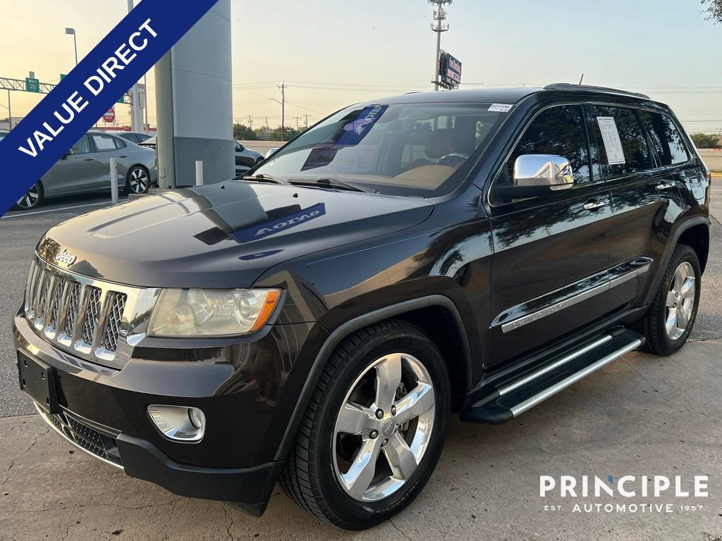 Used 2012 Jeep Grand Cherokee Overland Summit RWD image 4