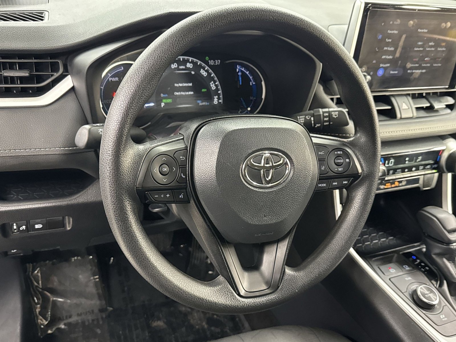 Used 2025 Toyota RAV4 XLE AWD/4WD image 28