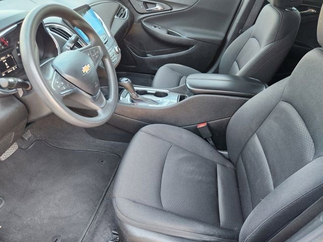 Used 2020 Chevrolet Malibu LT video 4