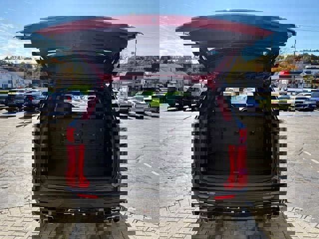 New 2026 GMC Acadia AT4 w/ Super Cruise Package image 11