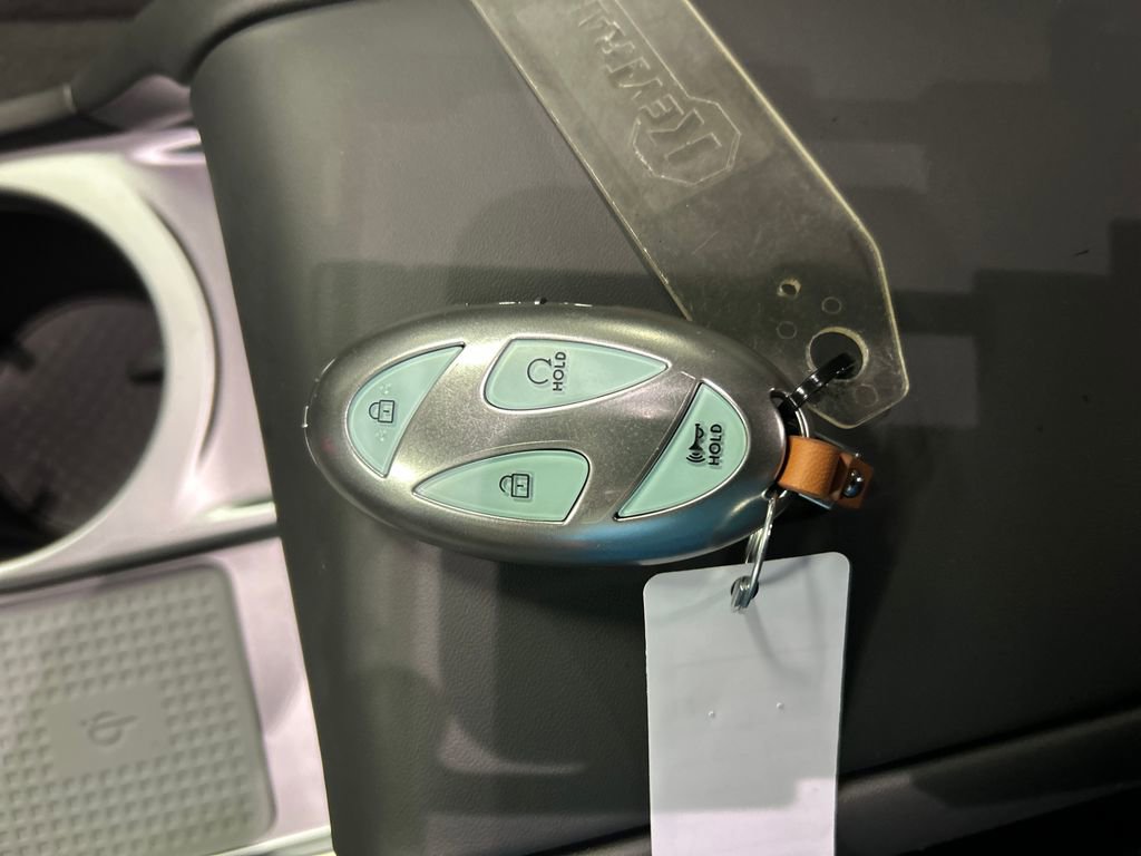 Used 2026 Hyundai Ioniq 9 SE image 20