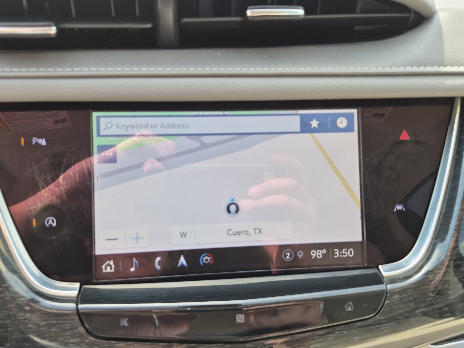 Used 2021 Cadillac XT6 Premium Luxury w/ LPO, Floor Liner Package FWD image 14