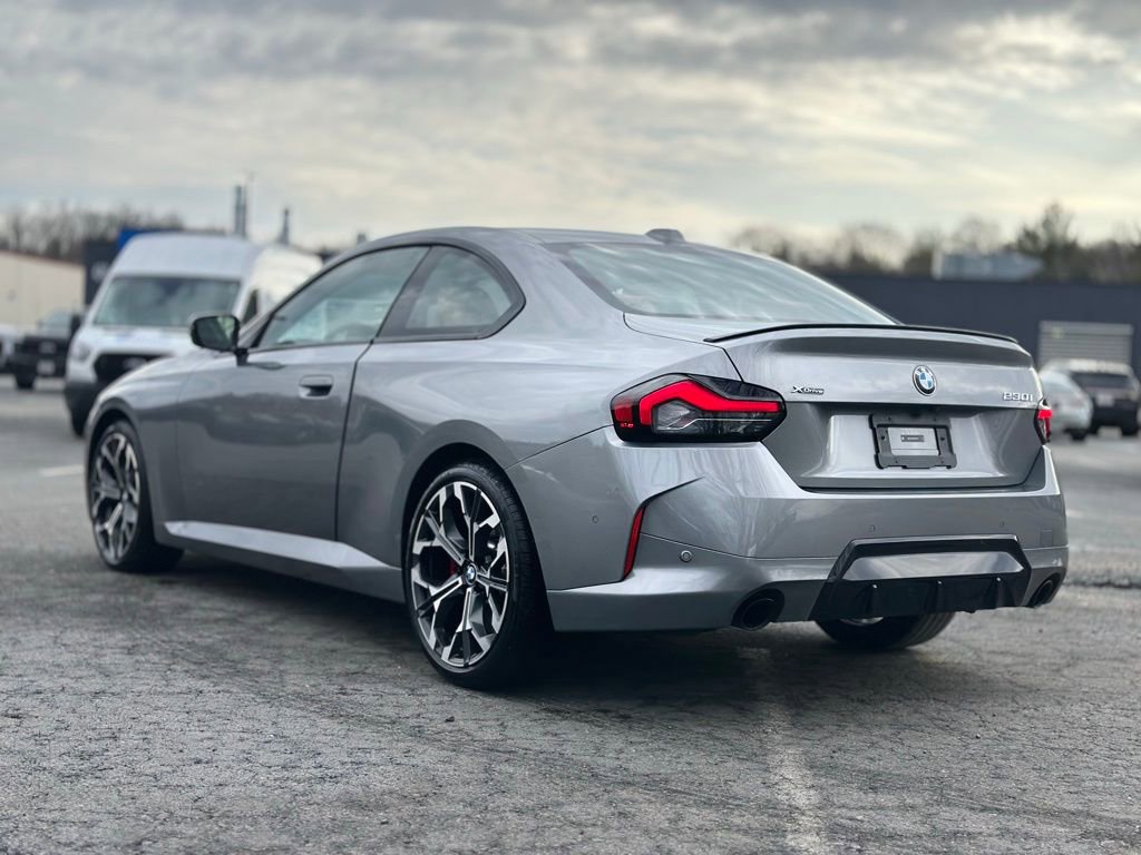 Certified 2025 BMW 230i xDrive Coupe w/ M Sport Package image 4