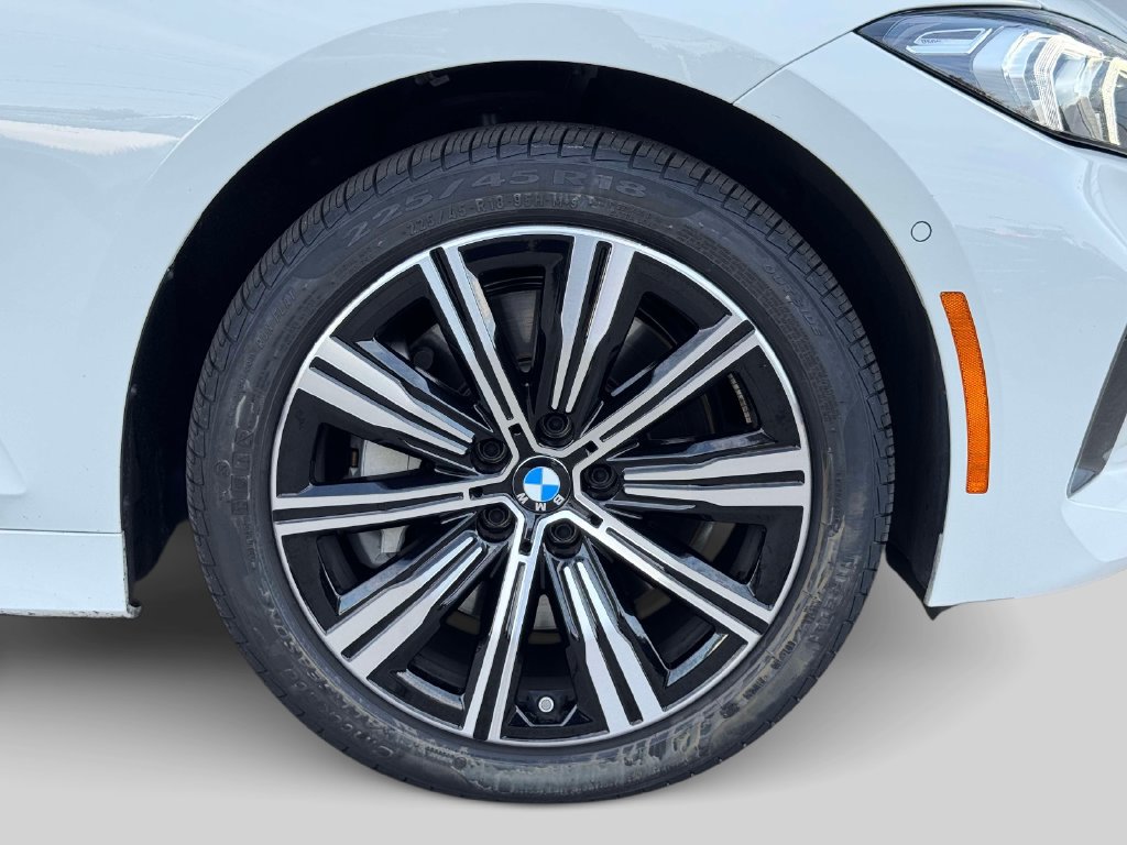 Certified 2026 BMW 330i xDrive Sedan w/ Convenience Package AWD/4WD image 8