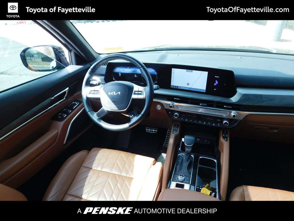 Used 2025 Kia Telluride SX Prestige X-Pro image 4