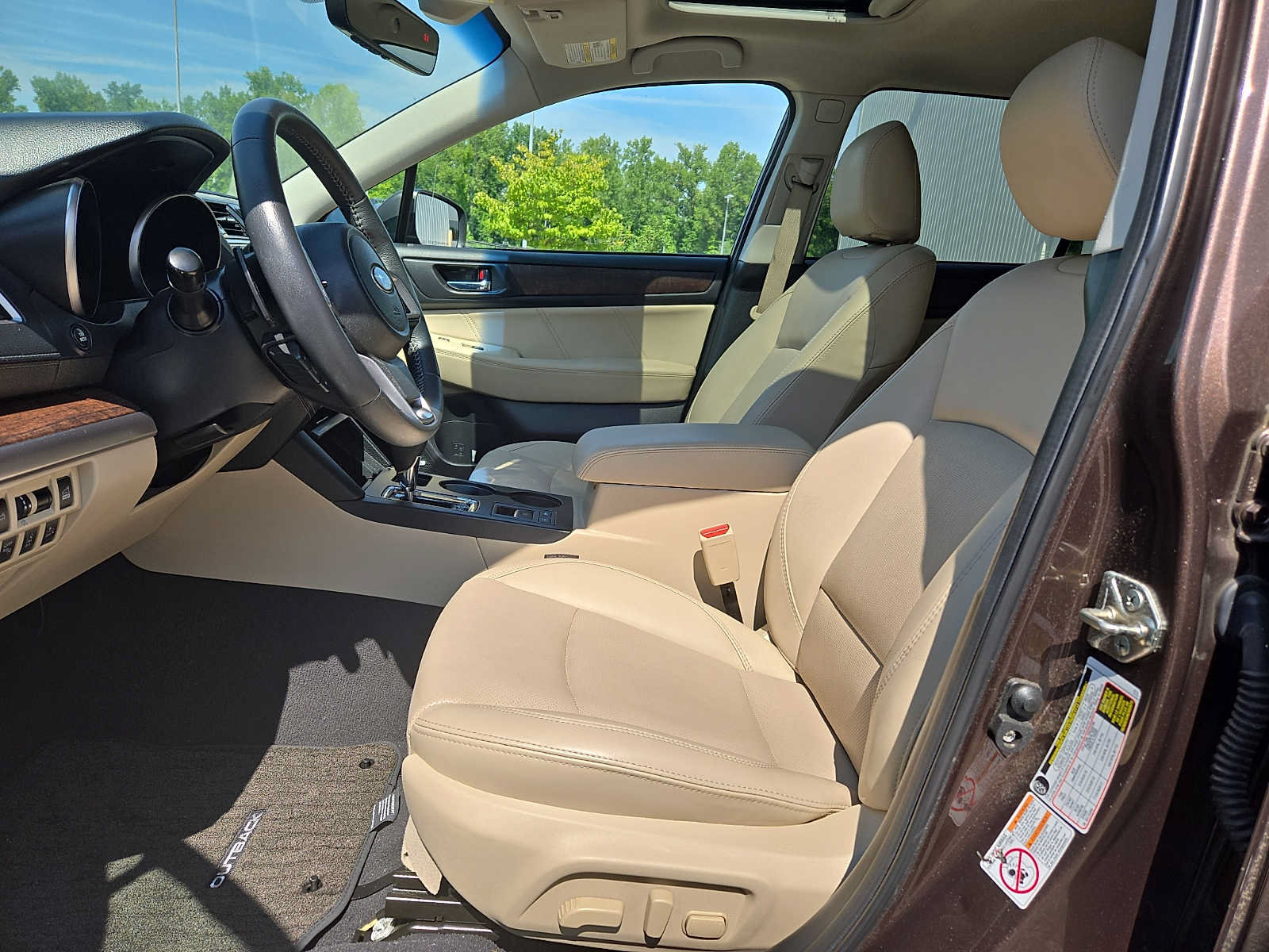 Used 2019 Subaru Outback 2.5i Limited AWD/4WD image 13