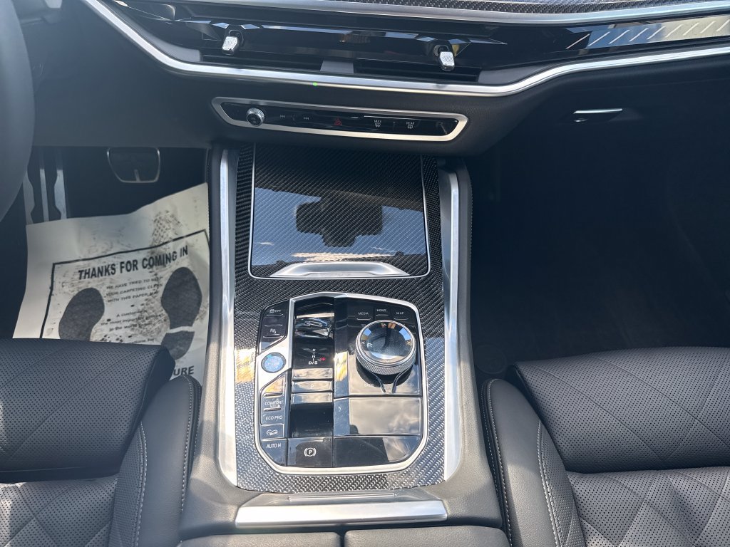 Used 2024 BMW X6 M60i AWD/4WD image 23