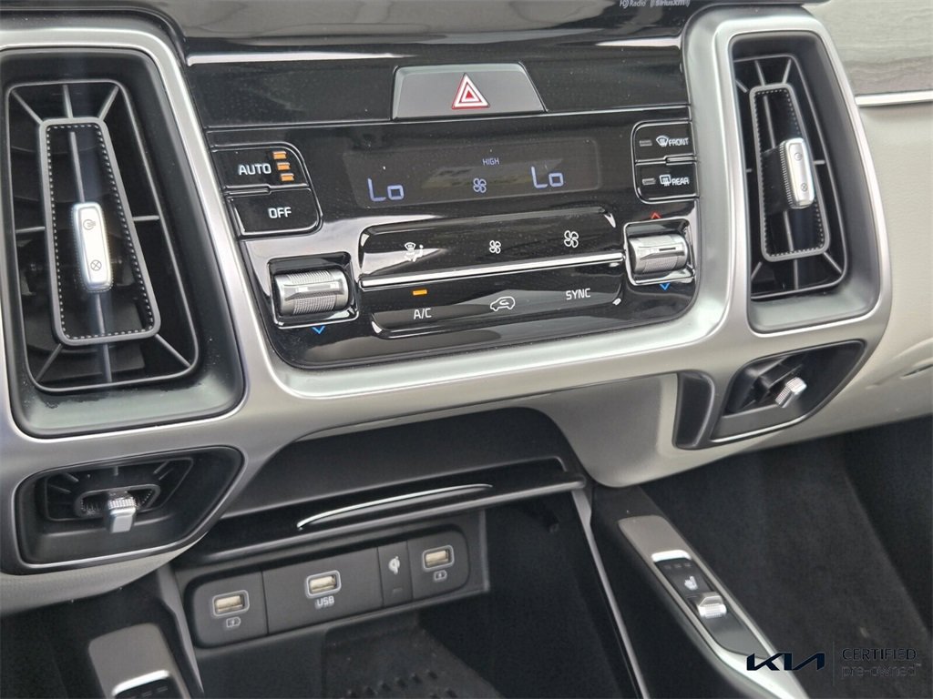 Certified 2023 Kia Sorento EX w/ Panoramic Sunroof Package image 27