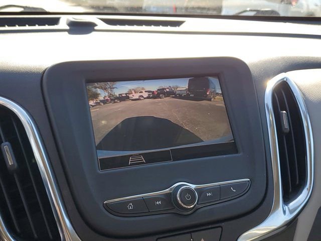 Used 2024 Chevrolet Equinox LS image 23