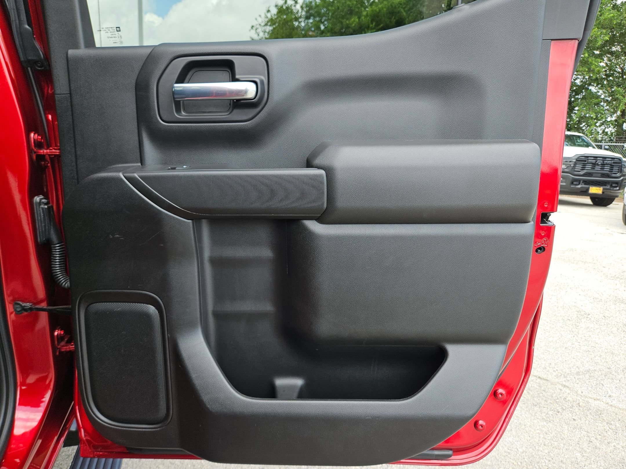 Used 2021 Chevrolet Silverado 1500 LT RWD image 26
