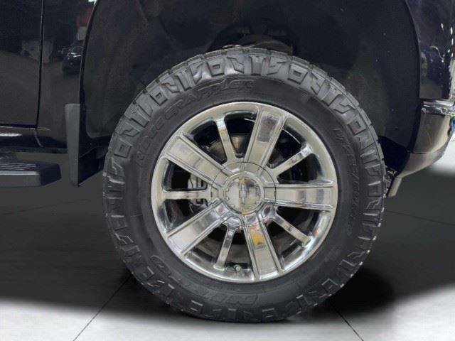 Used 2021 Chevrolet Silverado 1500 High Country w/ Z71 Off-Road Package AWD/4WD image 58