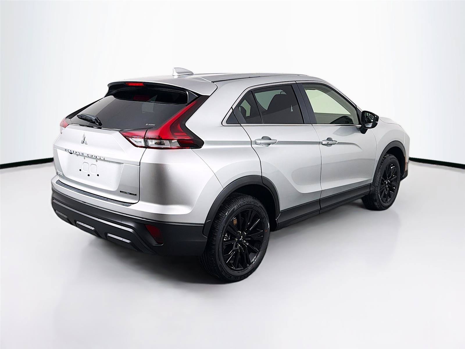 New 2026 Mitsubishi Eclipse Cross LE AWD/4WD image 7