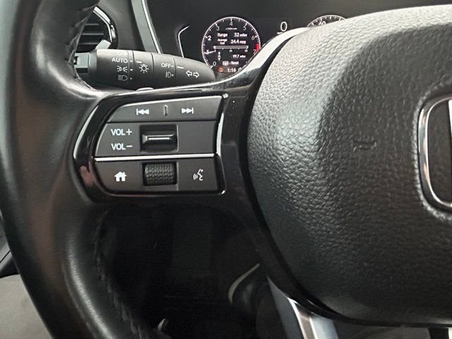 Used 2024 Honda Pilot Touring image 14