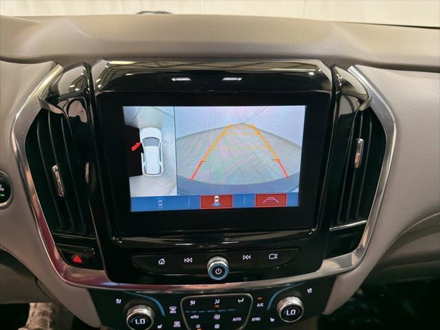 Used 2018 Chevrolet Traverse Premier w/ Driver Confidence II Package image 17