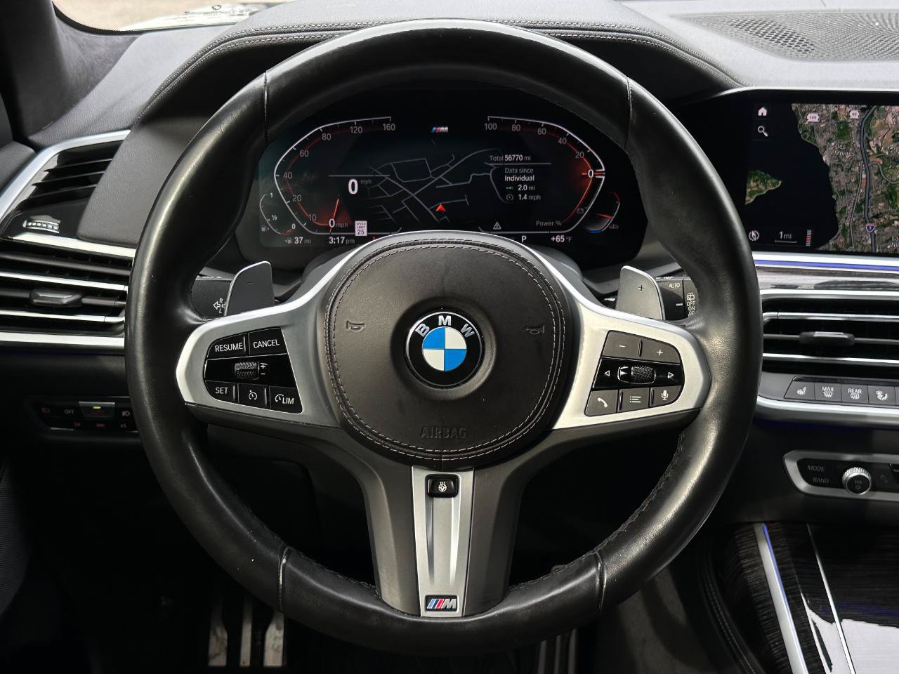 Used 2022 BMW X7 xDrive40i w/ M Sport Package AWD/4WD image 39