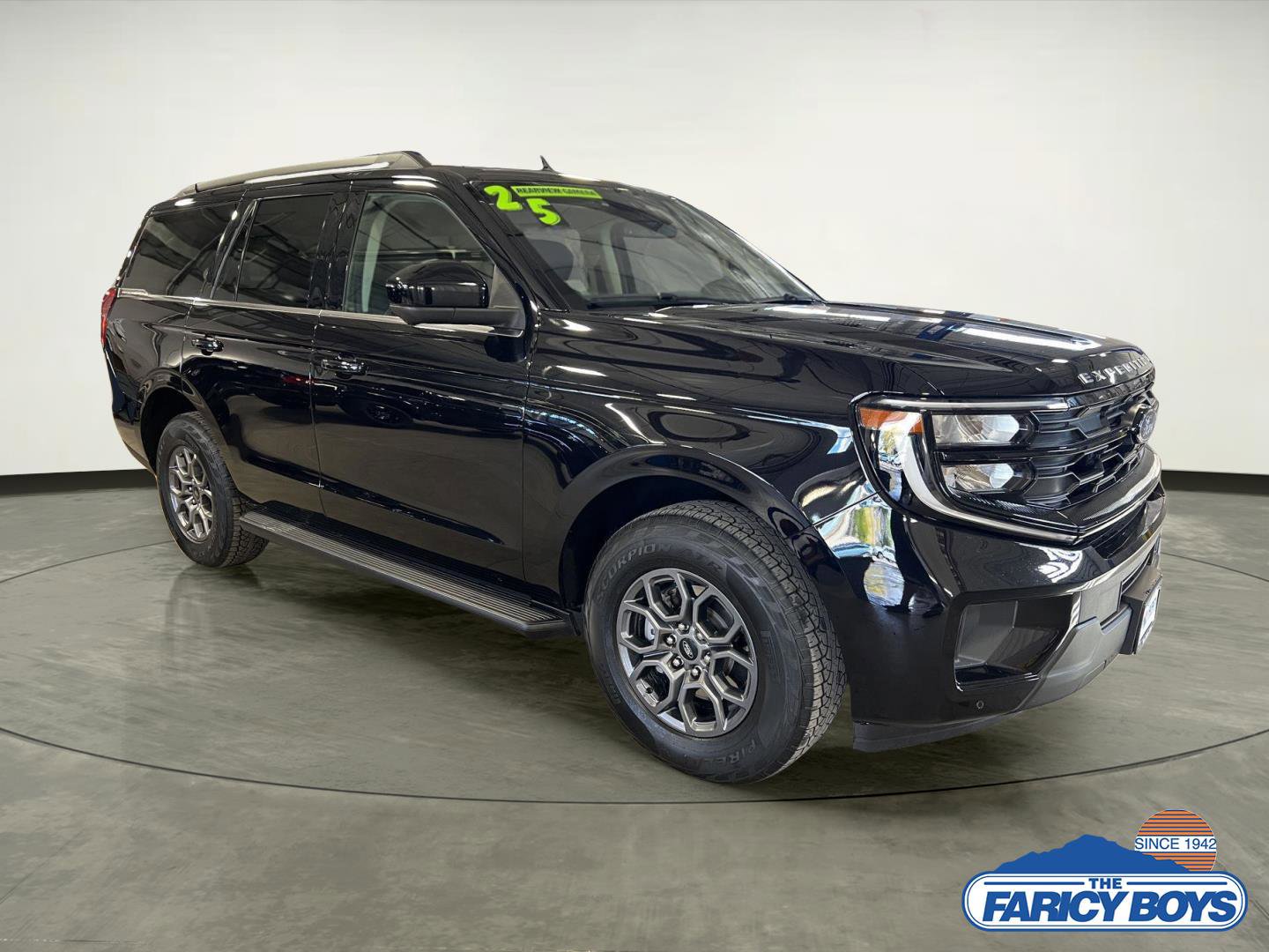 Used 2025 Ford Expedition Active image 5