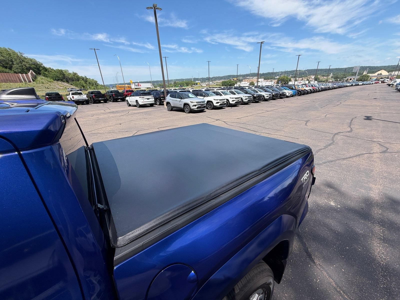 Used 2025 Toyota Tacoma TRD Sport AWD/4WD image 48