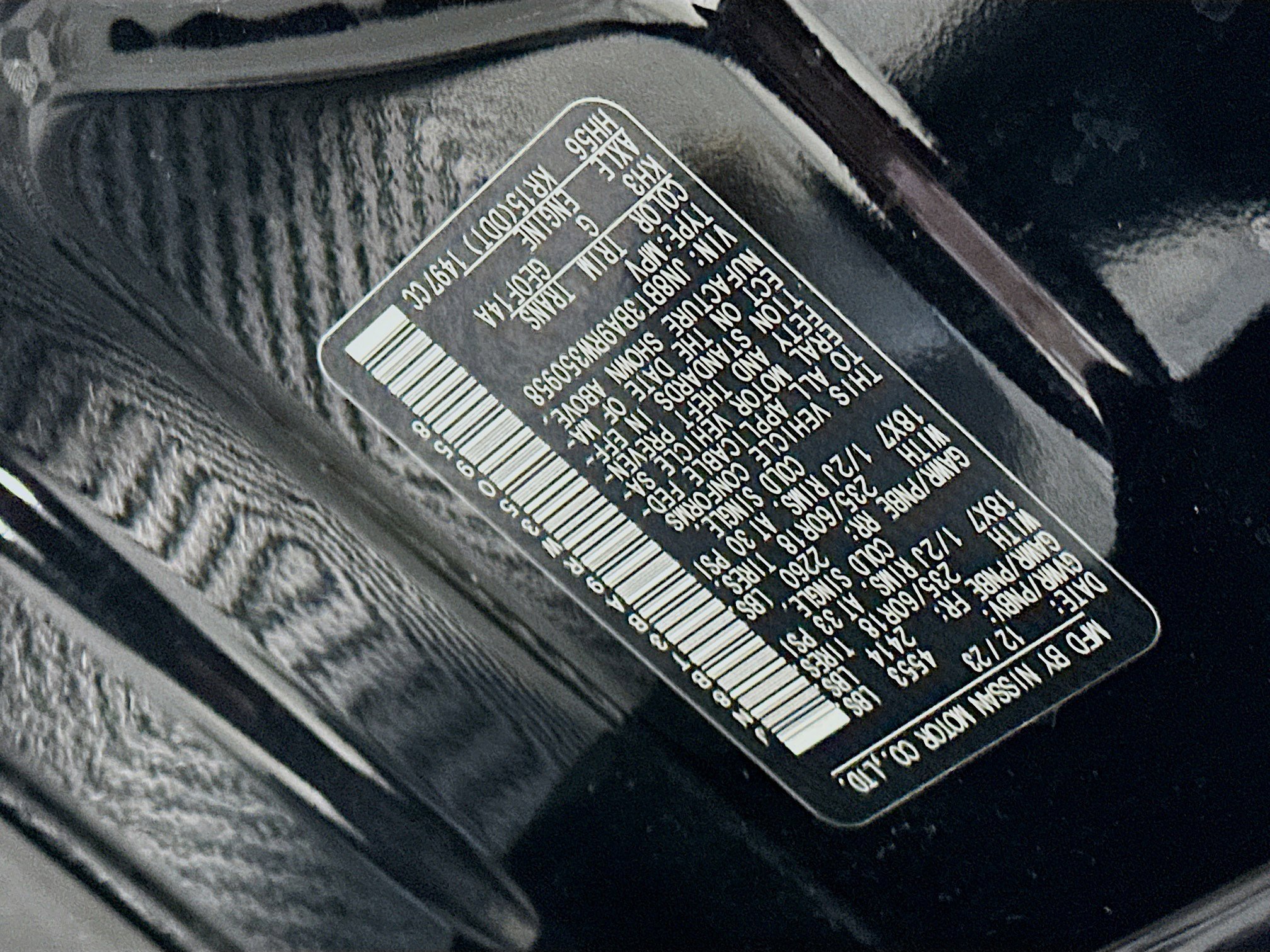 Used 2024 Nissan Rogue SV image 12