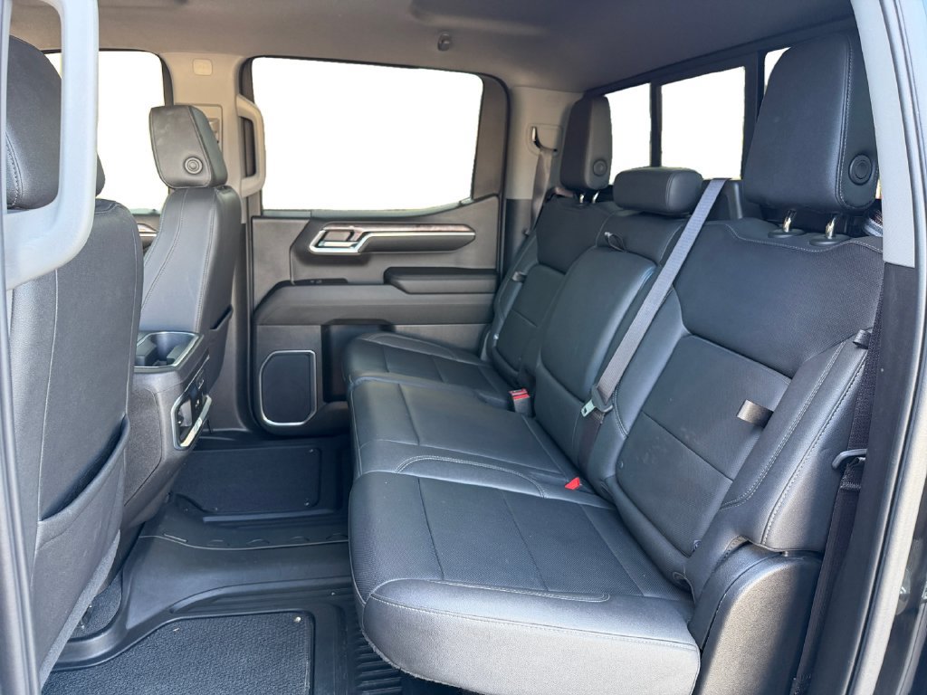 Used 2023 Chevrolet Silverado 1500 LTZ w/ Technology Package AWD/4WD image 19
