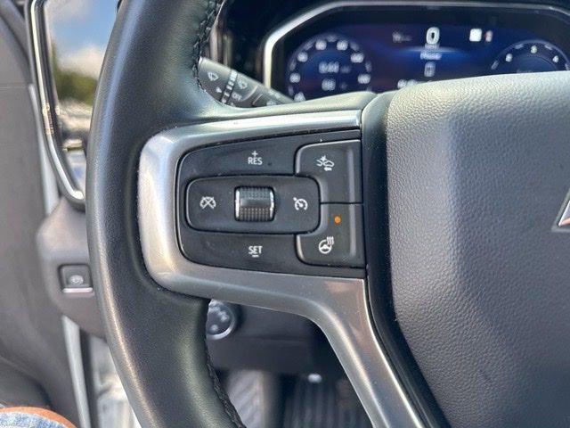 Used 2025 Chevrolet Silverado 1500 LT image 14