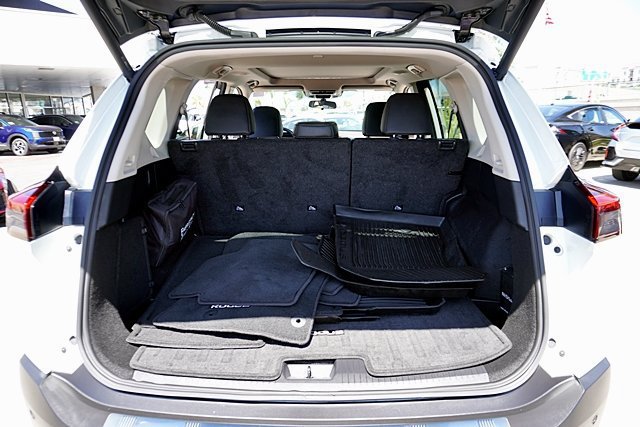 Used 2023 Nissan Rogue SV w/ SV Premium B Package FWD image 20