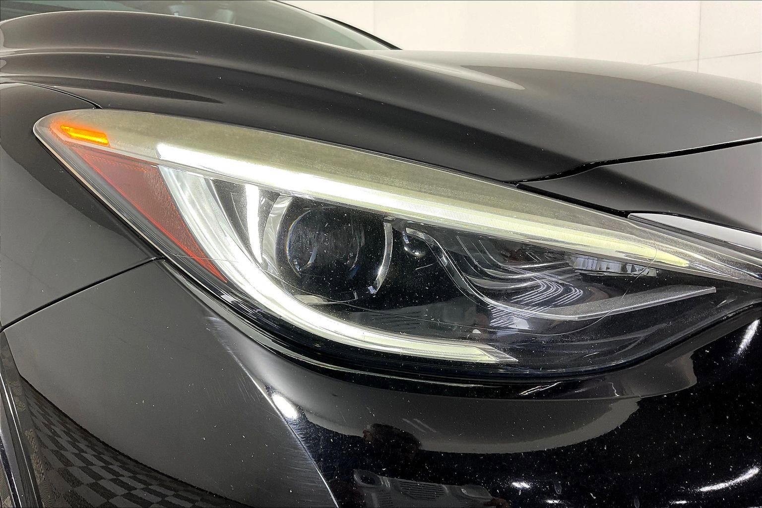 Used 2019 INFINITI QX30 image 31