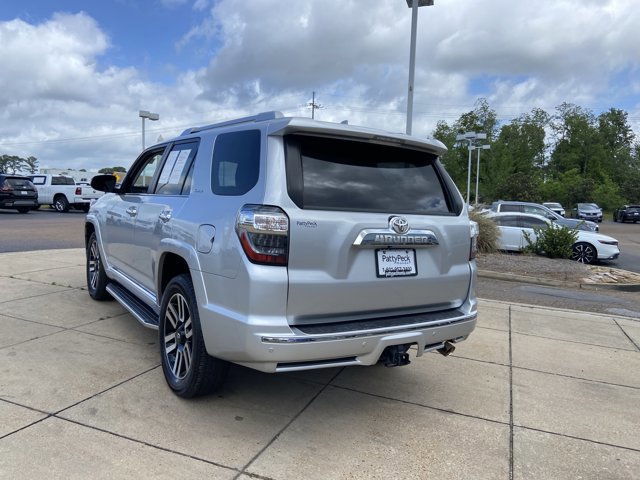 Used 2019 Toyota 4Runner Limited image 9