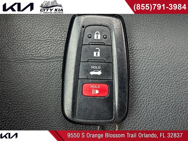 Used 2023 Toyota Camry XLE FWD image 32